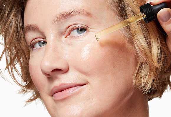 Adult Acne + Scarring